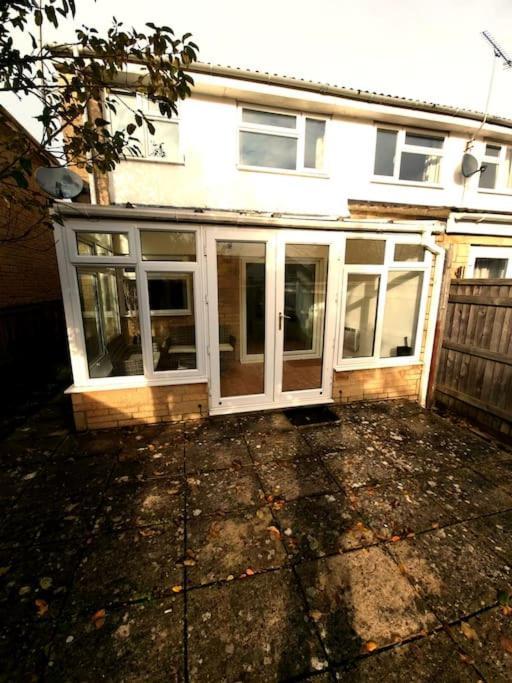 Home In Kington St Michael Stanton St Quintin Exterior photo